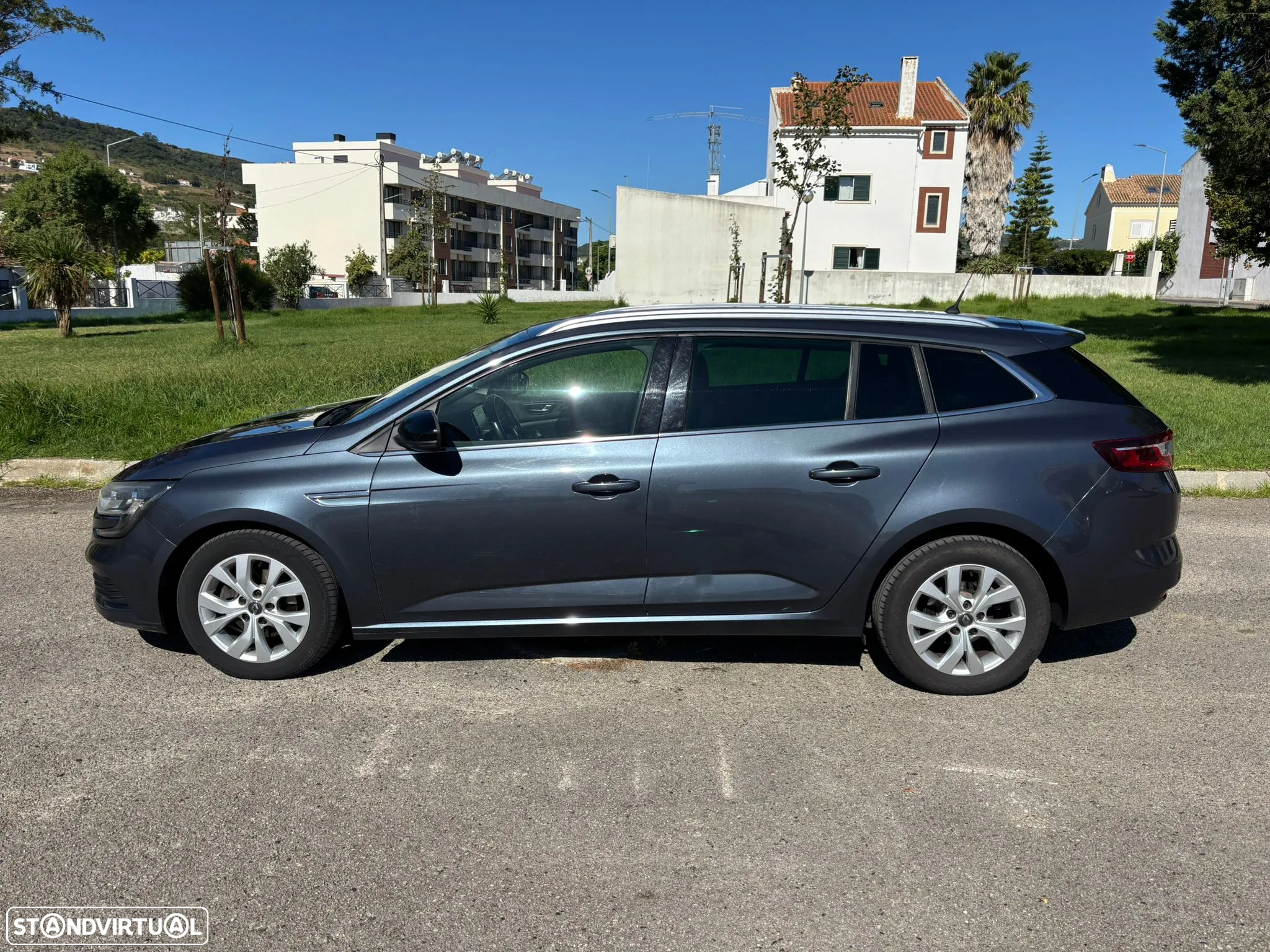 Renault Mégane Sport Tourer 1.5 Blue dCi Limited J17 - 14