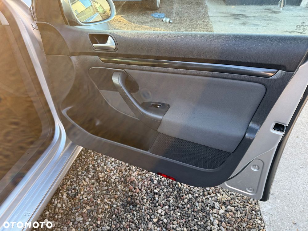 Volkswagen Golf 1.4 TSI GT Sport - 24