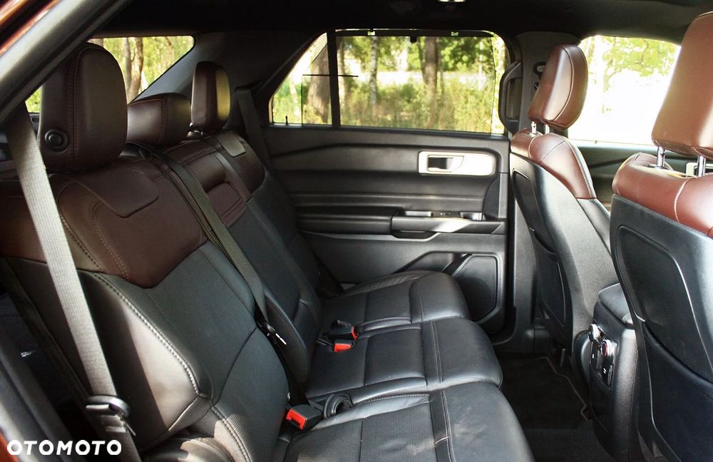 Ford Explorer 3.0 EcoBoost PHEV 4WD Platinum - 9
