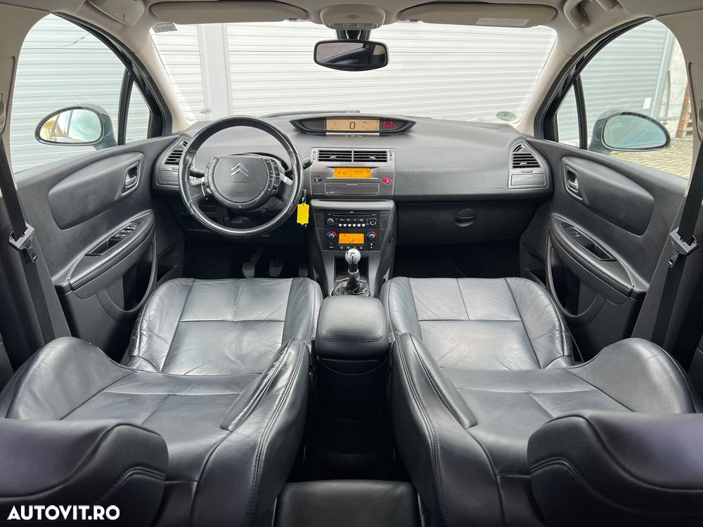 Citroën C4 VTi 120 Exclusive - 8