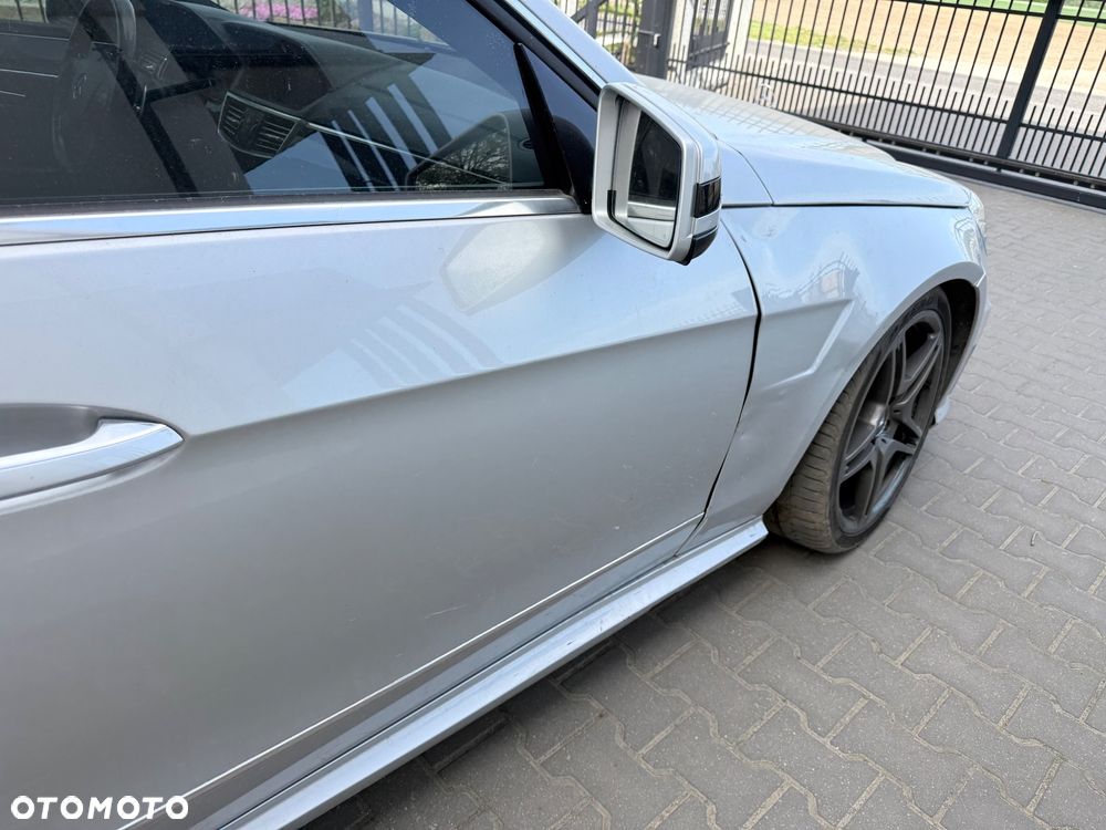Mercedes-Benz Klasa E 63 AMG AMG Speedshift 7G-MCT - 4