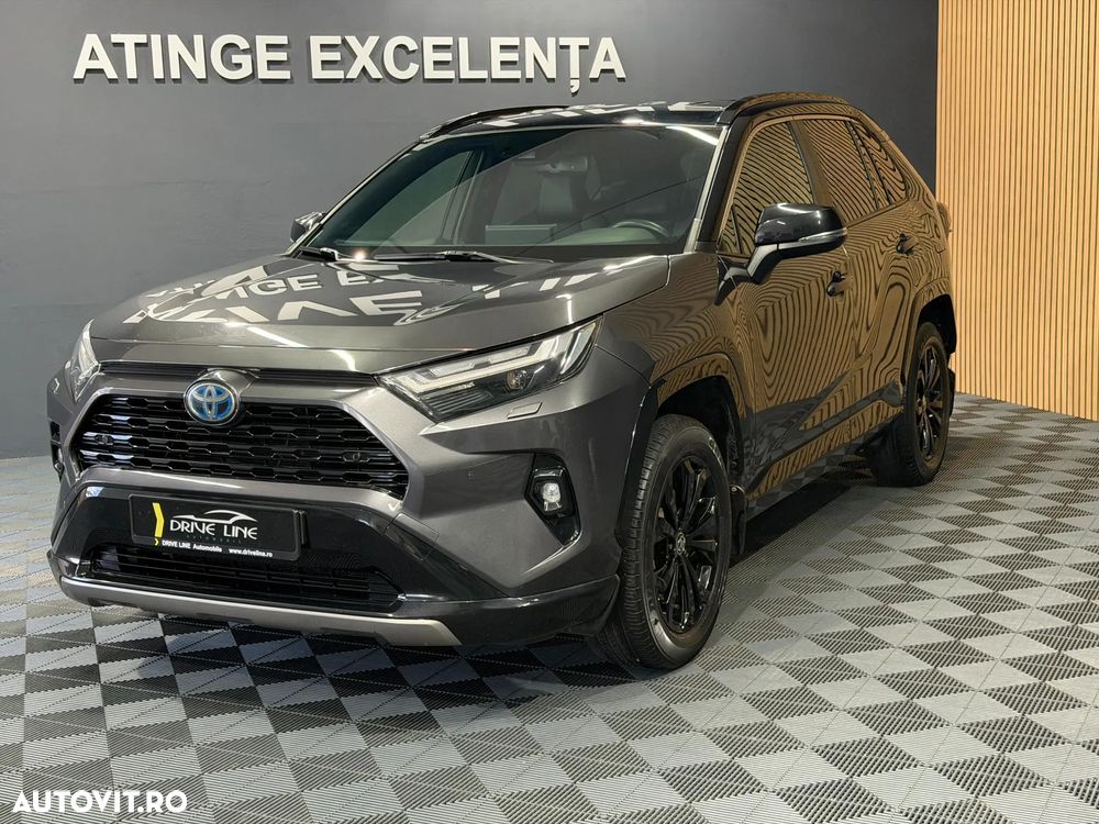 Toyota RAV4 - 1