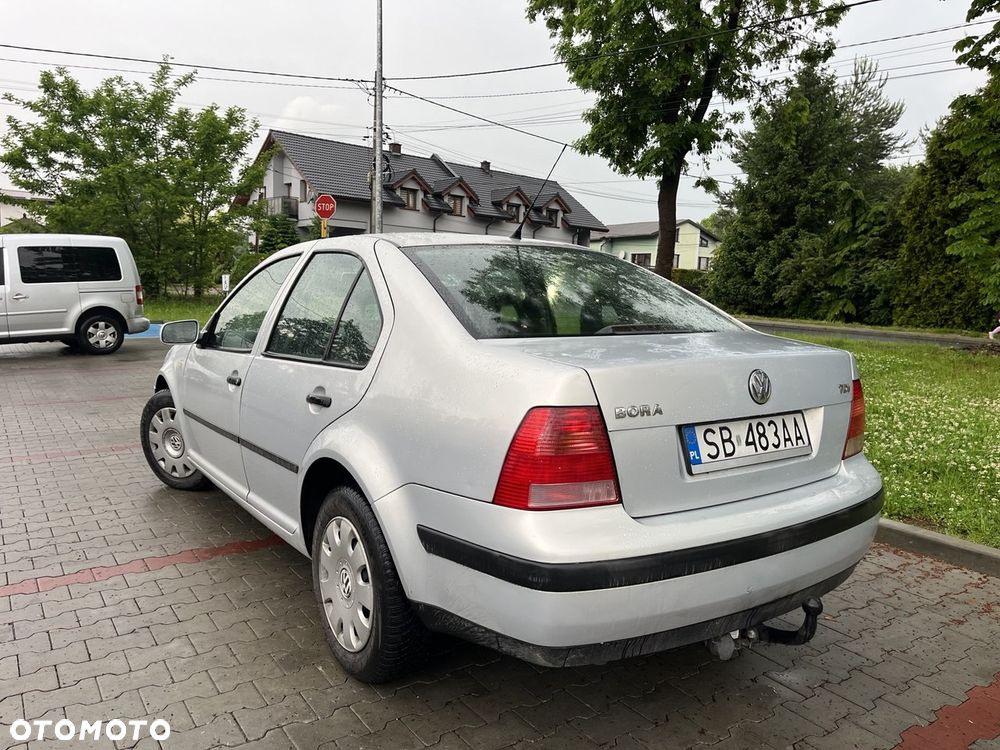 Volkswagen Golf - 5