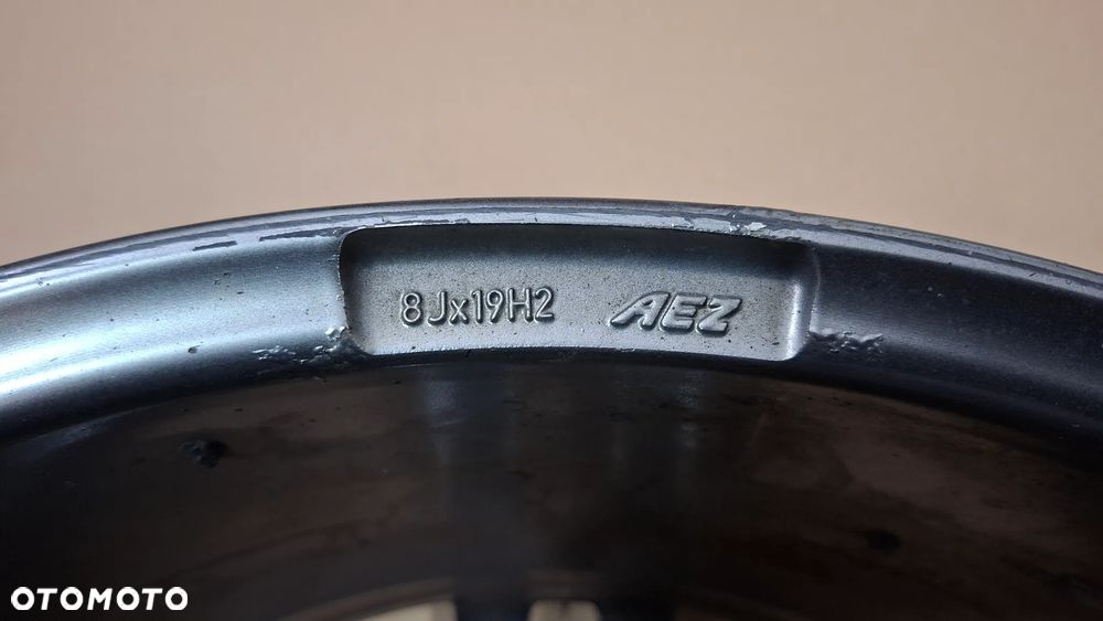 Felgi Aluminiowe 19 Audi Volkswagen 5x112 ET 38 AEZ Genua - 15