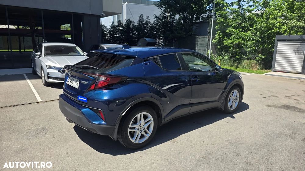 TOYOTA C-HR 2023 — imagine 6