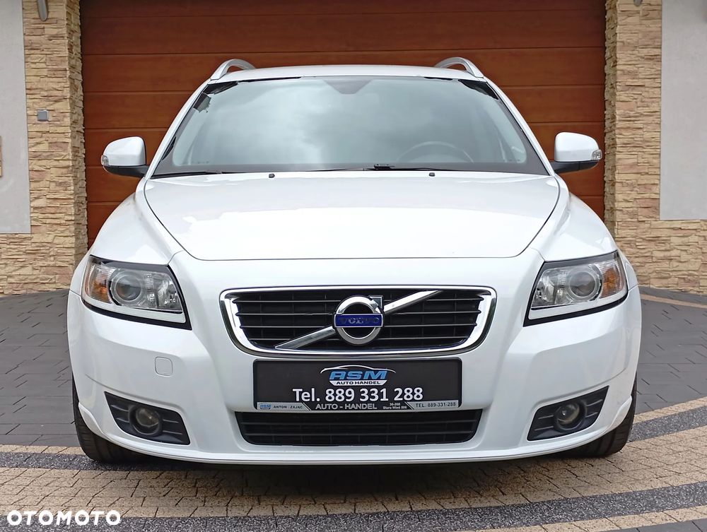 Volvo V50 DPF D2 Summum - 2