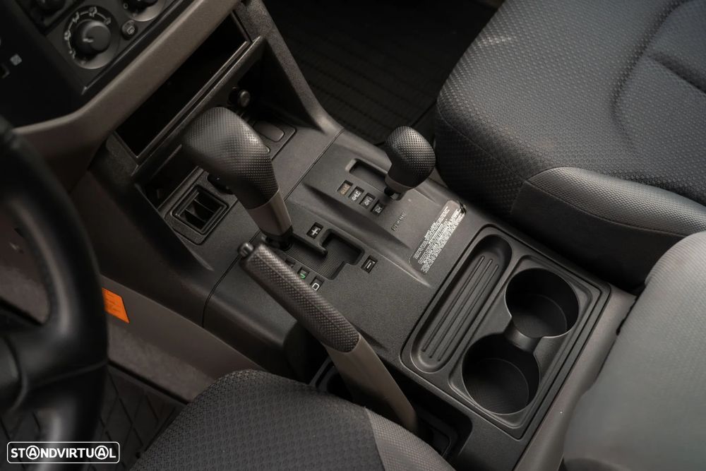 Mitsubishi Pajero 3.2 DI-D GLS ABS+CA - 14