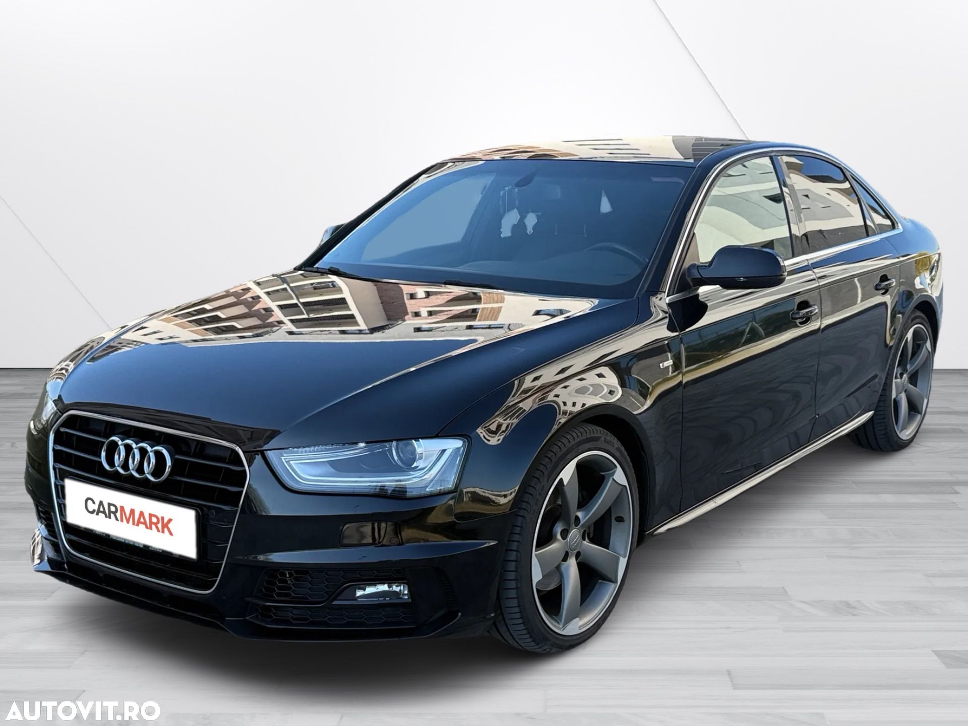Audi A4 - 1