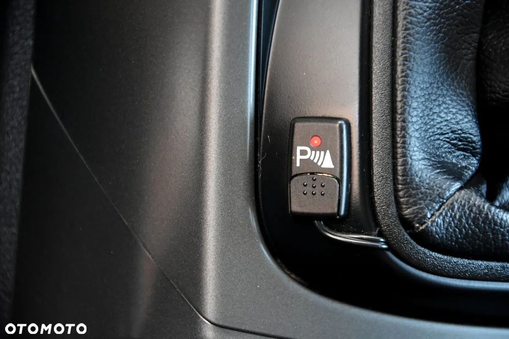 Ford Kuga 1.5 EcoBoost 2x4 SYNC - 37