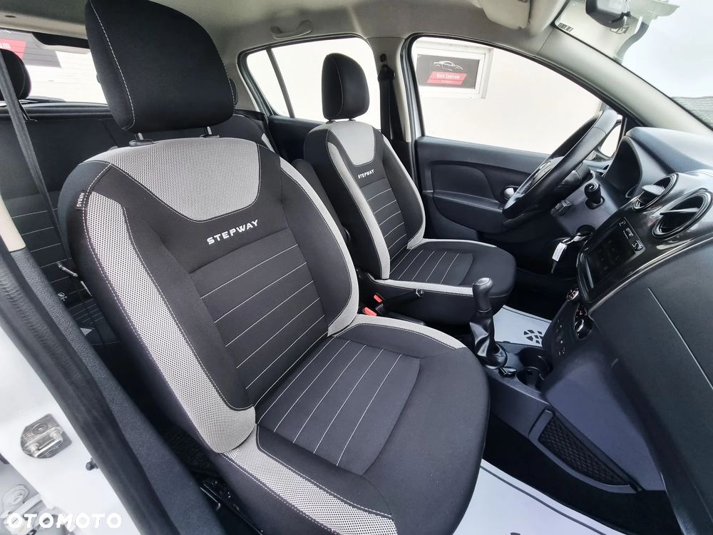 Dacia Sandero Stepway TCe 90 Prestige - 9