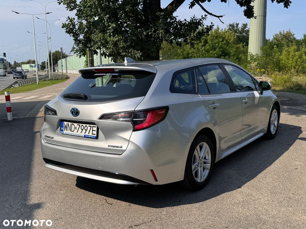 Toyota Corolla 1.8 Hybrid Comfort - 3