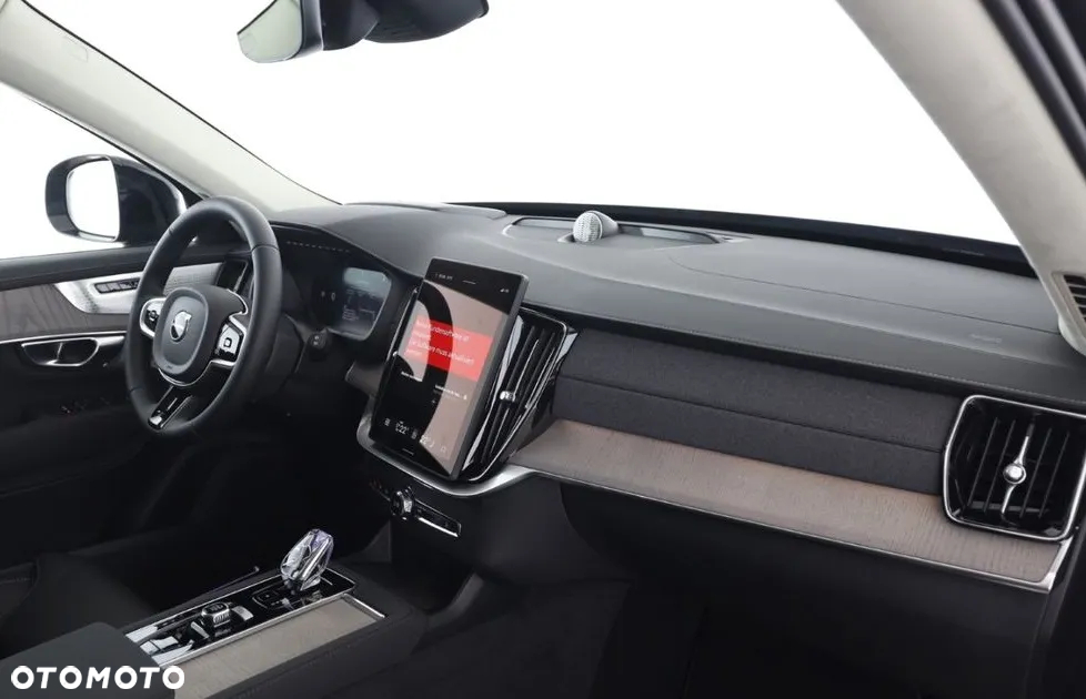 Volvo XC 90 T8 AWD Plug-In Hybrid Ultra Dark 7os - 7