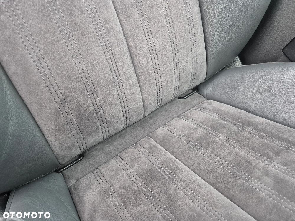 Audi A6 Avant 2.0 TDI Ultra S tronic - 27