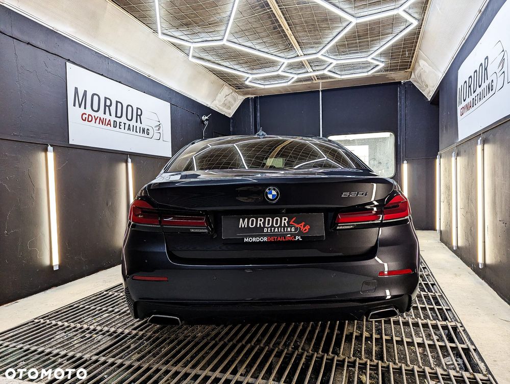 BMW Seria 5 - 11