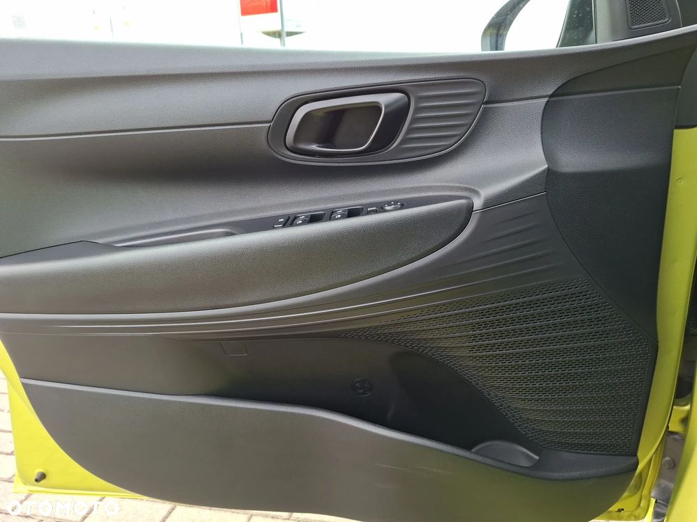 Hyundai i20 1.0 T-GDI Pure DCT - 26