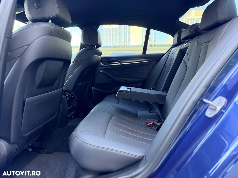 BMW Seria 5 530e xDrive Aut. M Sport Edition - 12