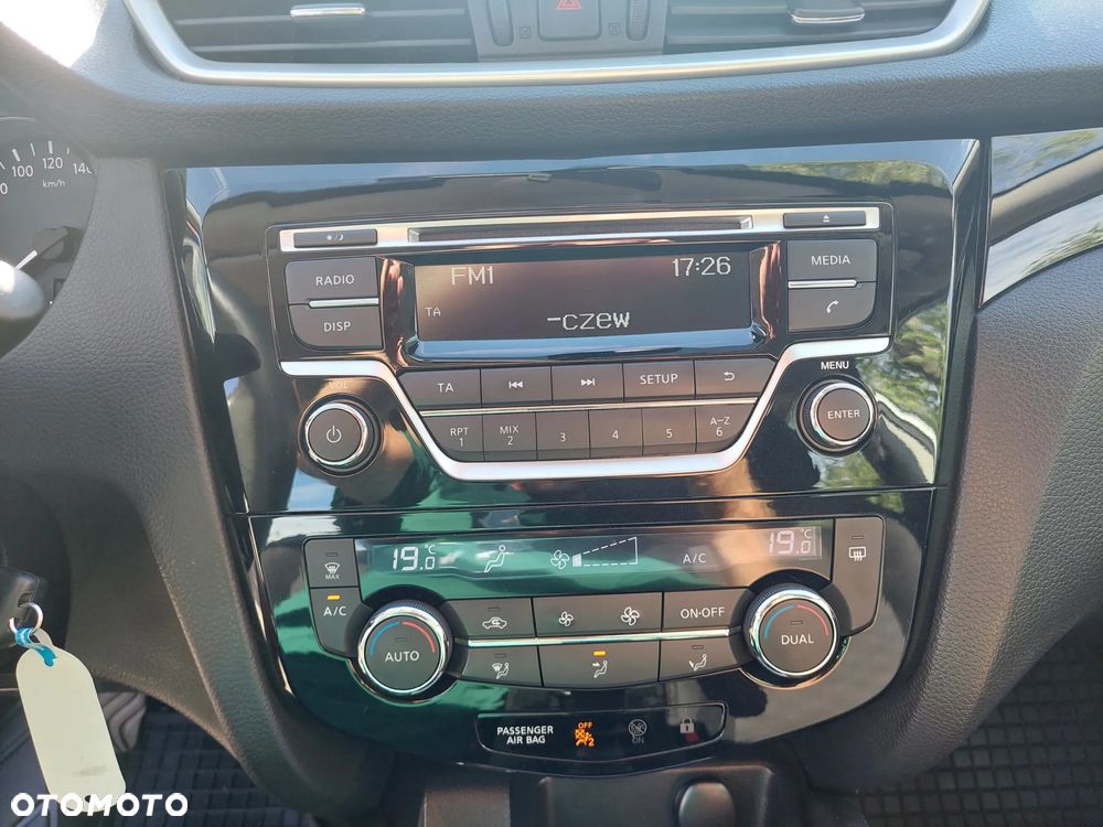 Nissan Qashqai 1.2 DIG-T N-Connecta - 15