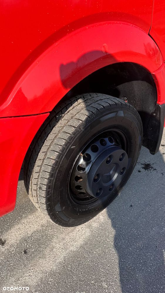 Mercedes-Benz Sprinter 519 - 5