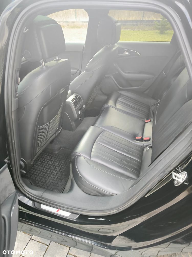 Audi A6 Avant 2.0 TDI Ultra S tronic - 14