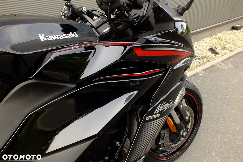 Kawasaki Ninja 1000 SX - 8