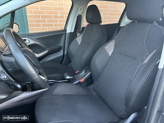 Peugeot 2008 1.2 PureTech Active - 16