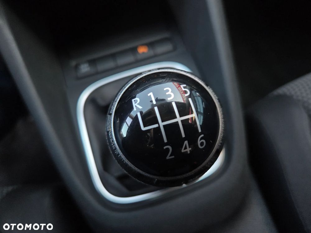 Volkswagen Golf 1.4 TSI Comfortline Optimum - 26