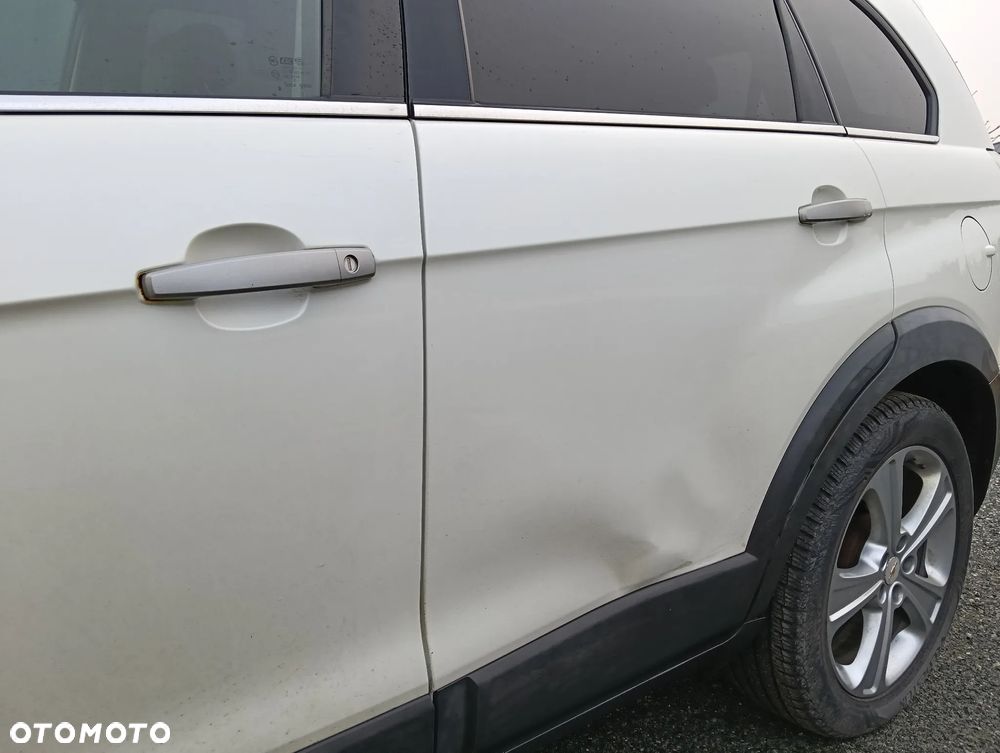 Chevrolet Captiva 2.2 D LT+ - 6