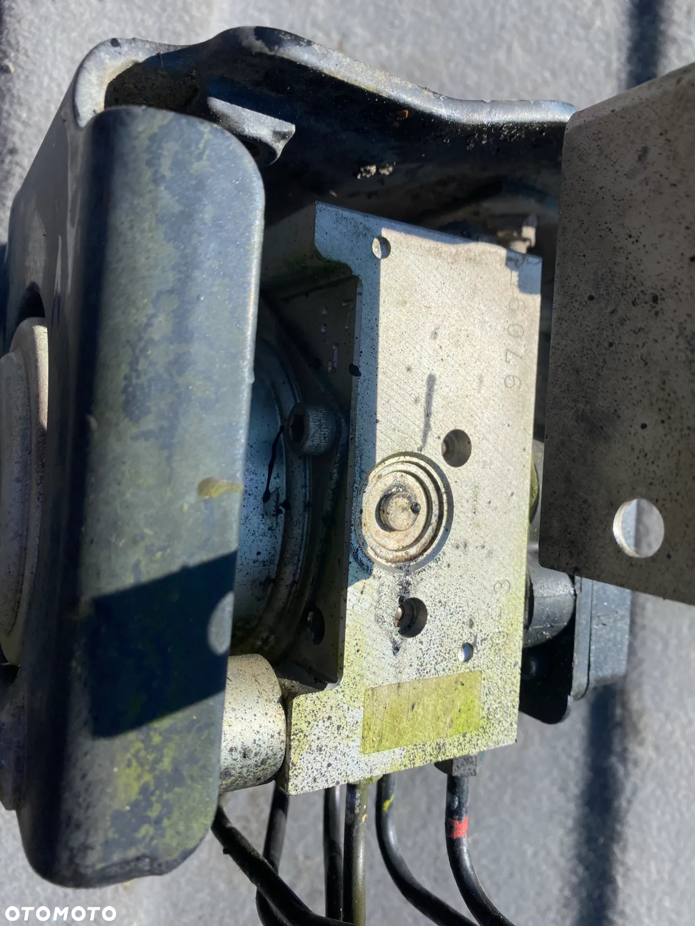 POMPA ABS STEROWNIK MITSUBISHI CANTER FUSO 4380864 - 7