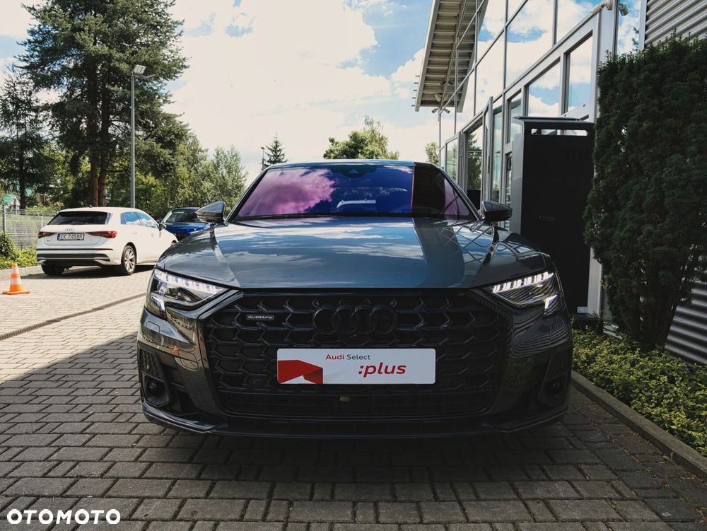 Audi A8 - 17