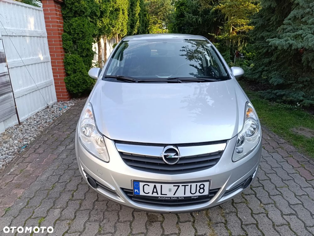 Opel Corsa 1.2 16V - 12