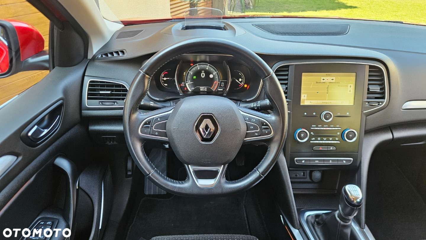 Renault Megane Grandtour ENERGY TCe 130 BOSE EDITION - 14