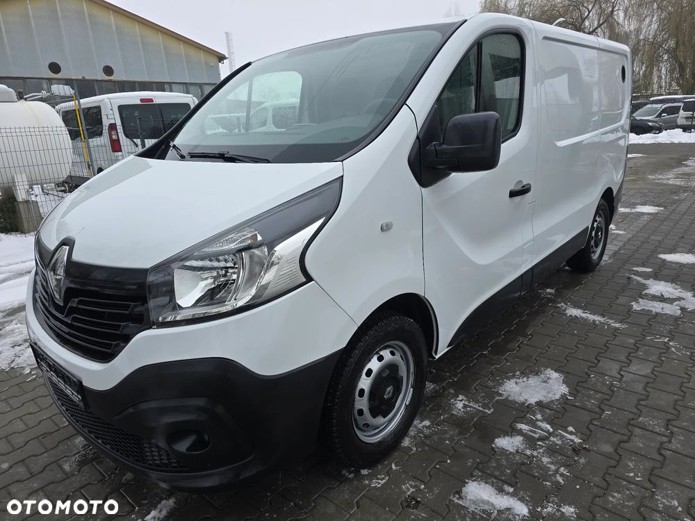 Renault Trafic - 1