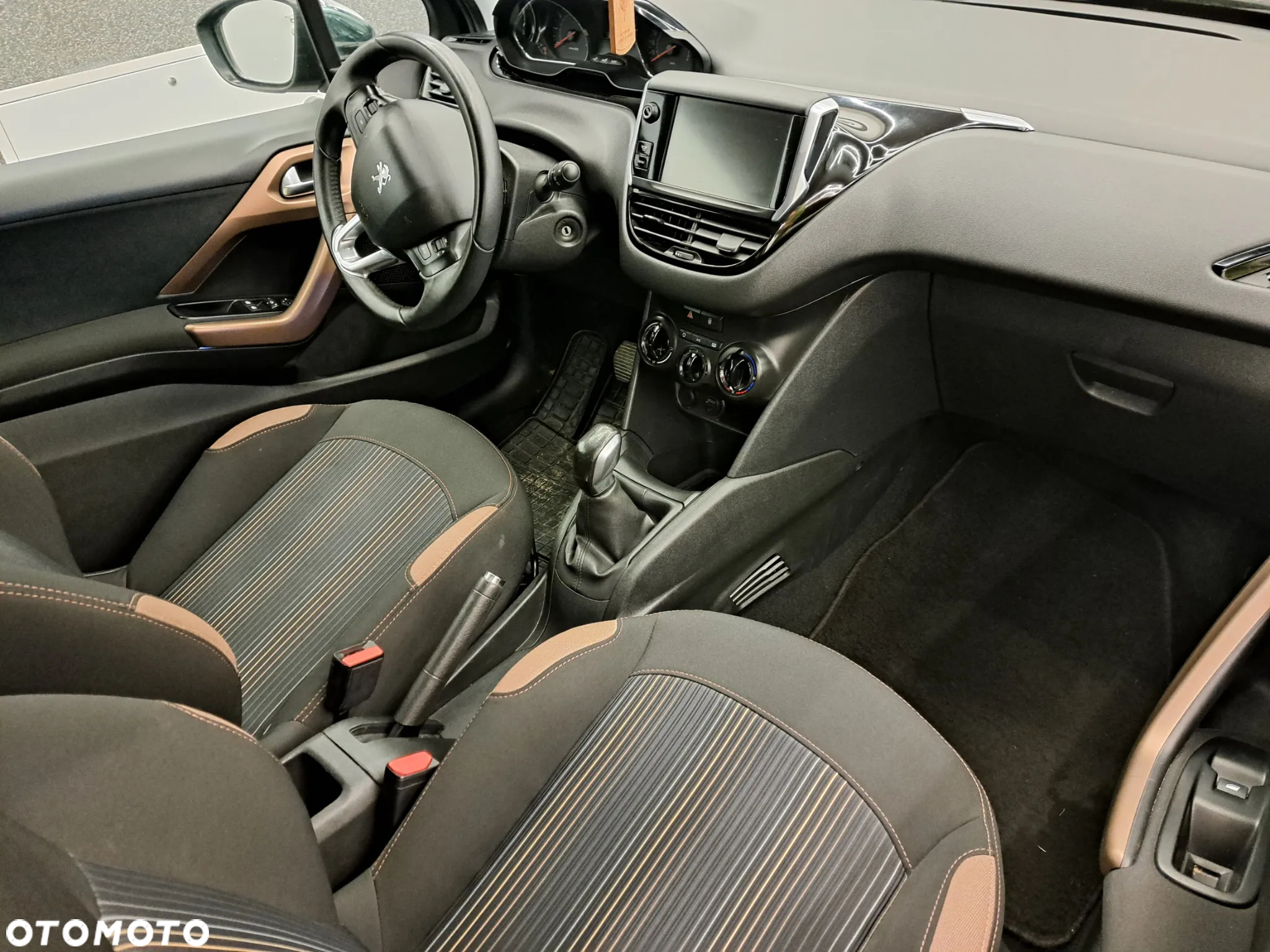 Peugeot 208 1.2 PureTech Active - 7