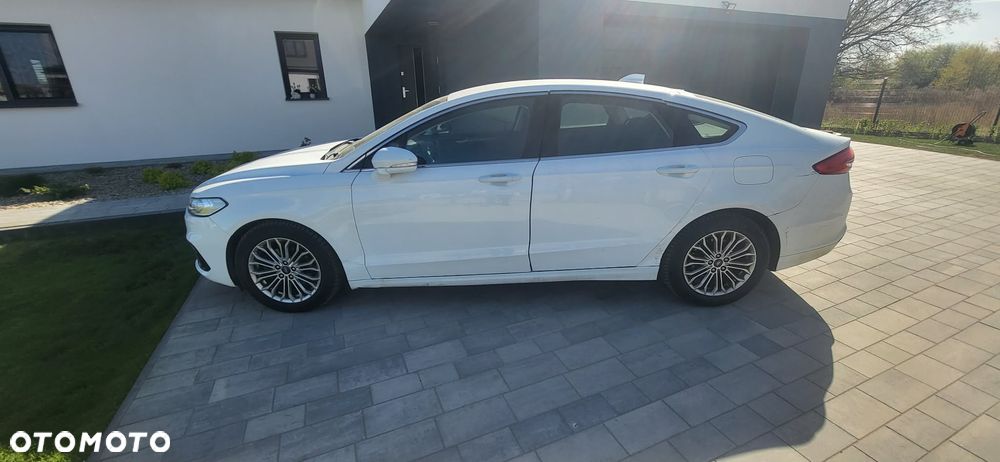 Ford Mondeo 2.0 EcoBlue Business Edition - 4