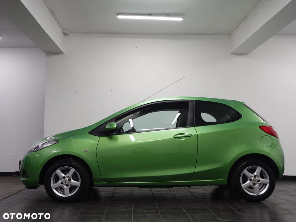 Mazda 2 - 5
