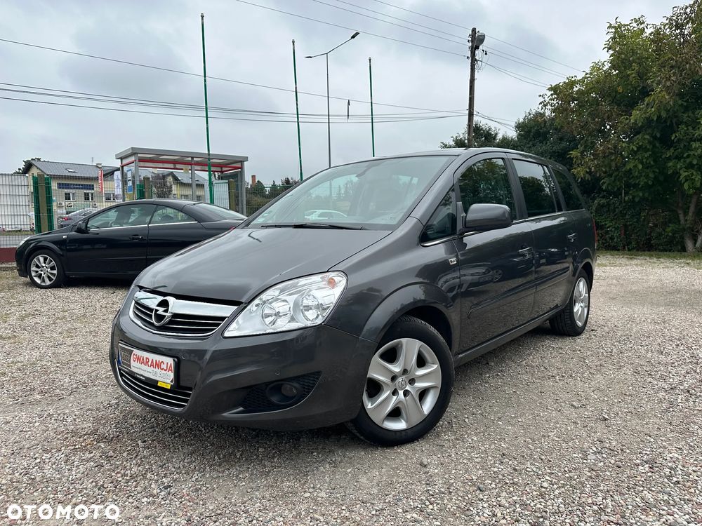 Opel Zafira - 1