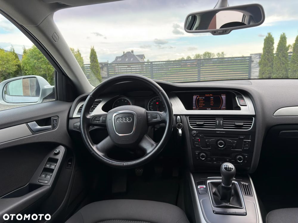 Audi A4 Limousine 1.8 TFSI Ambiente - 34