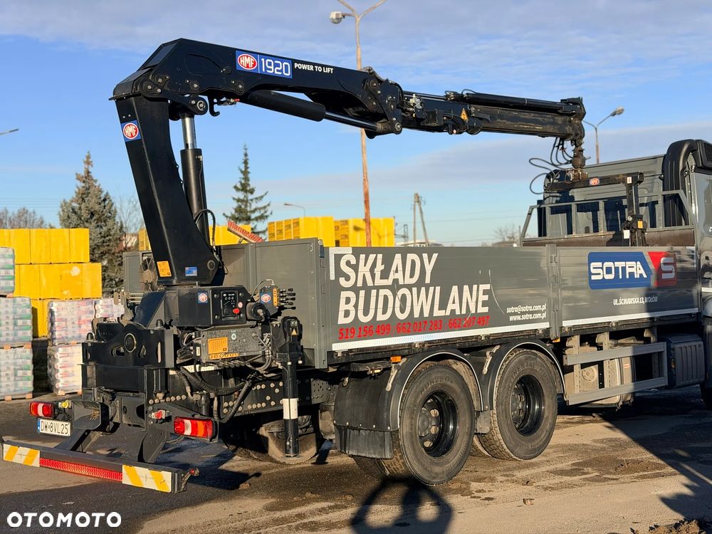 Mercedes-Benz ACTROS - 10