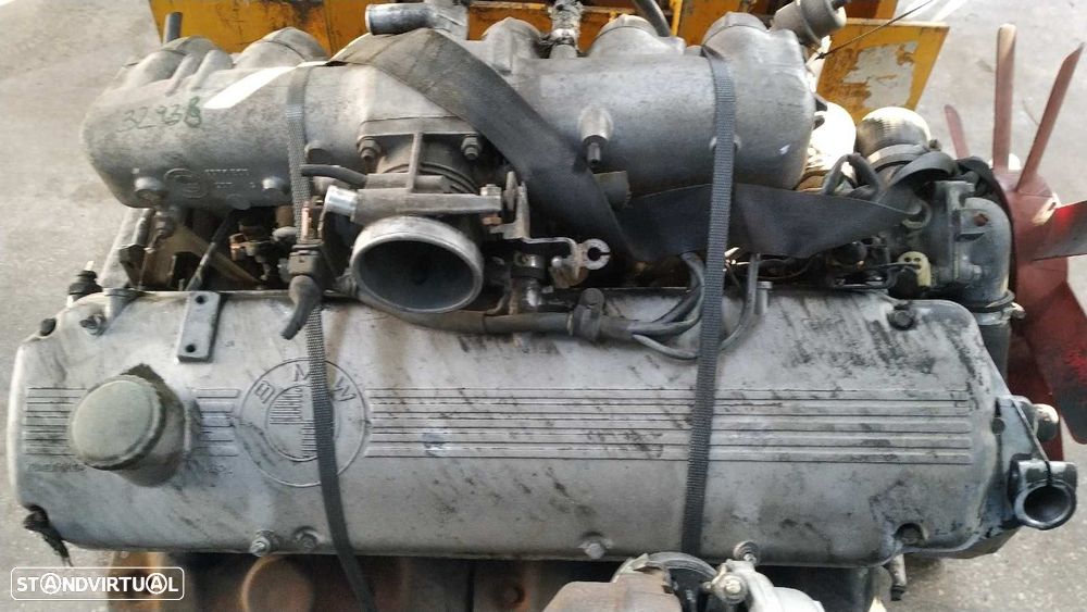 MOTOR COMPLETO BMW 5 -M30B28 - 1