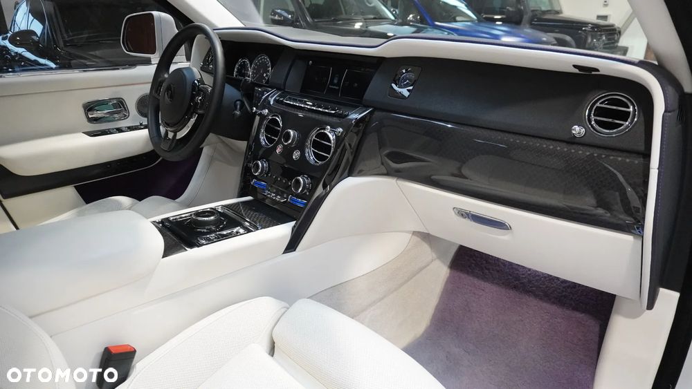 Rolls-Royce Cullinan Black Badge - 8