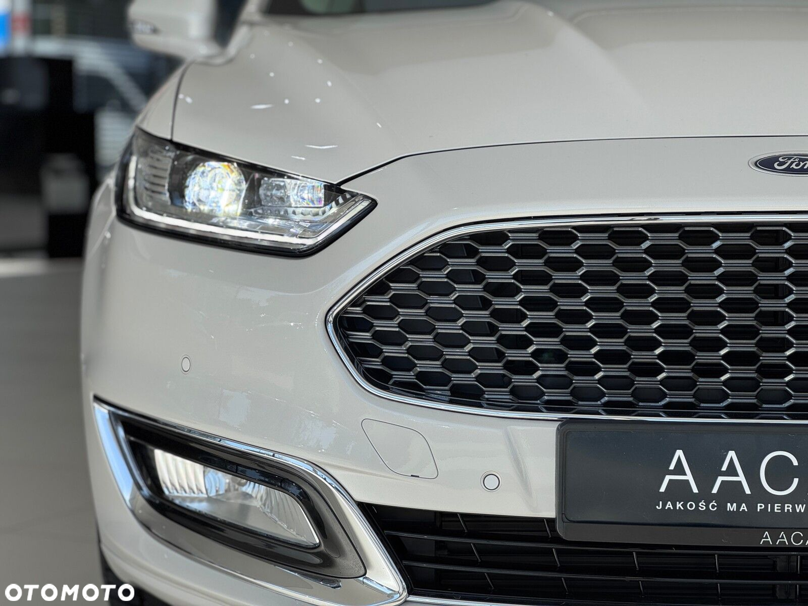 Ford Mondeo - 40