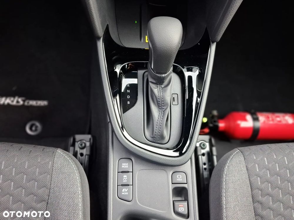 Toyota Yaris Cross Hybrid 1.5 Style - 24