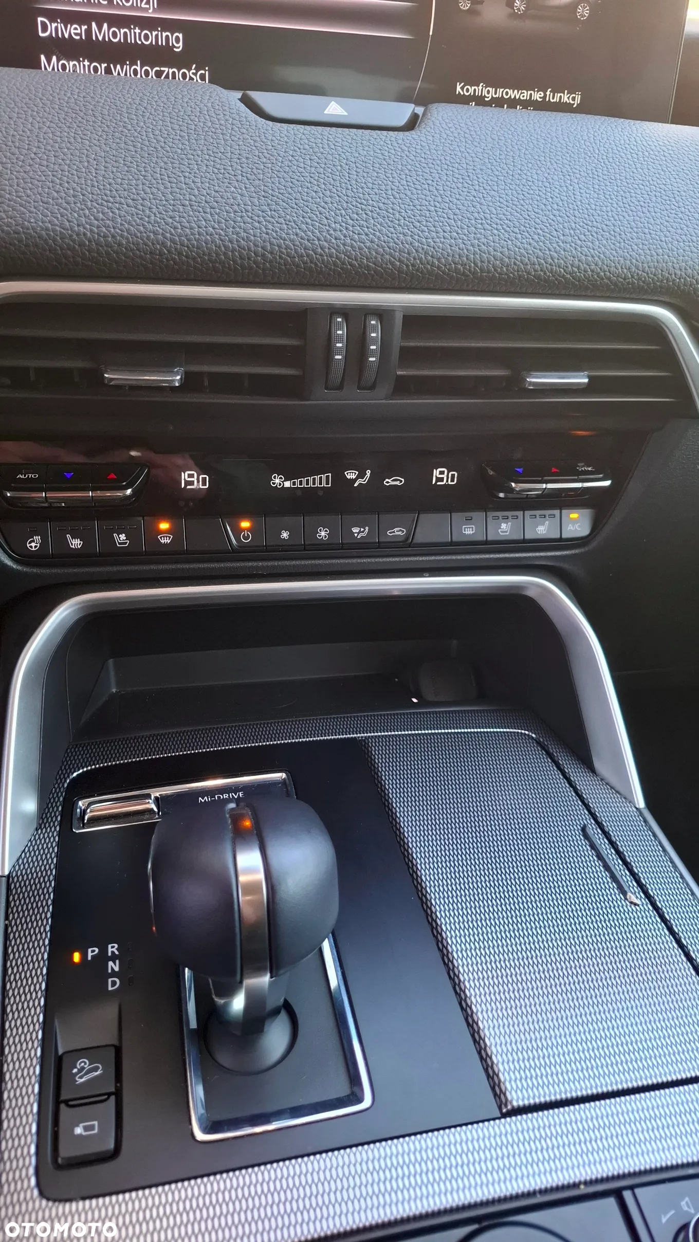 Mazda CX-60 - 24