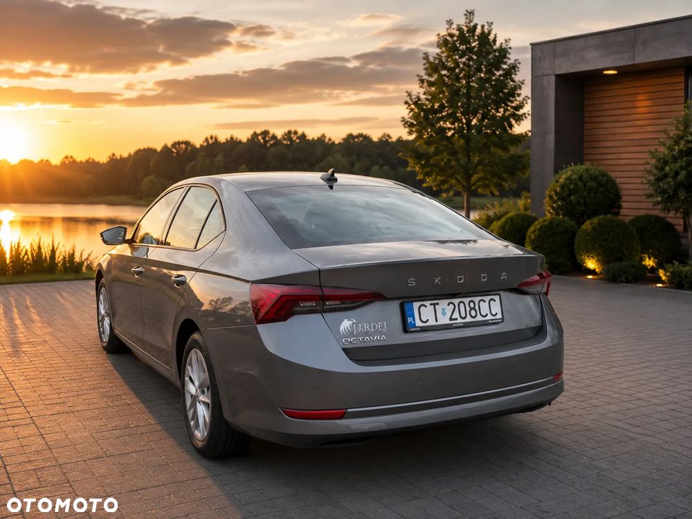 Skoda Octavia - 4