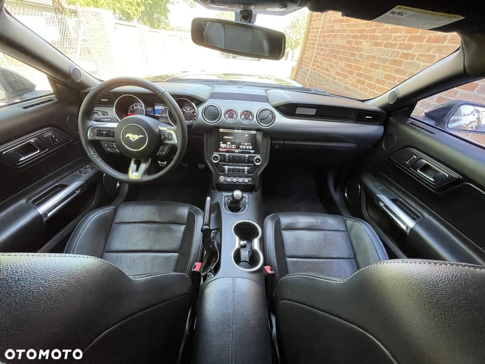 Ford Mustang 5.0 V8 GT - 7
