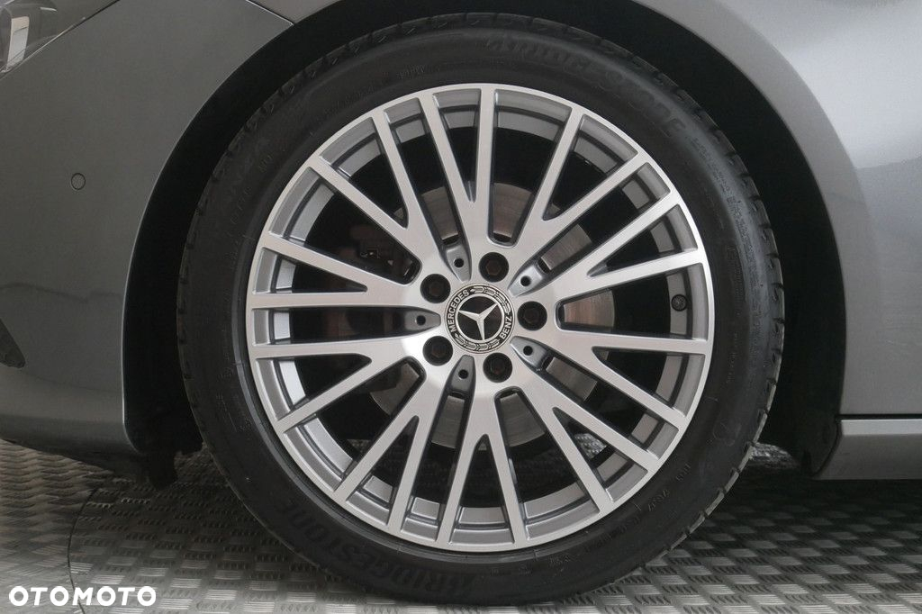 Mercedes-Benz CLA - 14