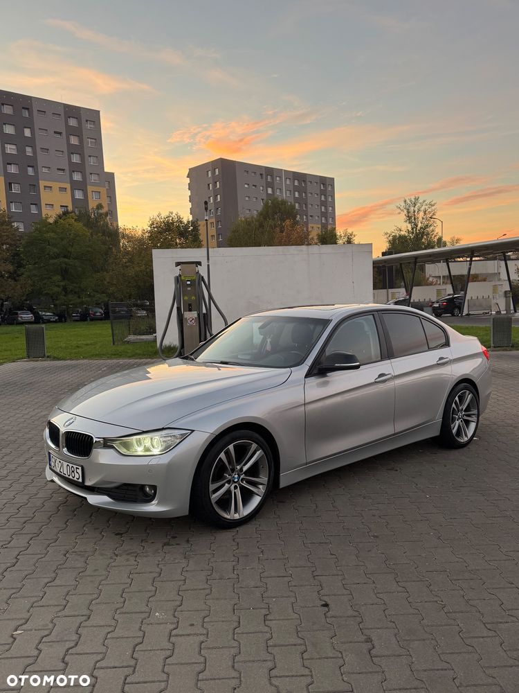 BMW Seria 3 320d Eff.Dynamics Sport Line - 13