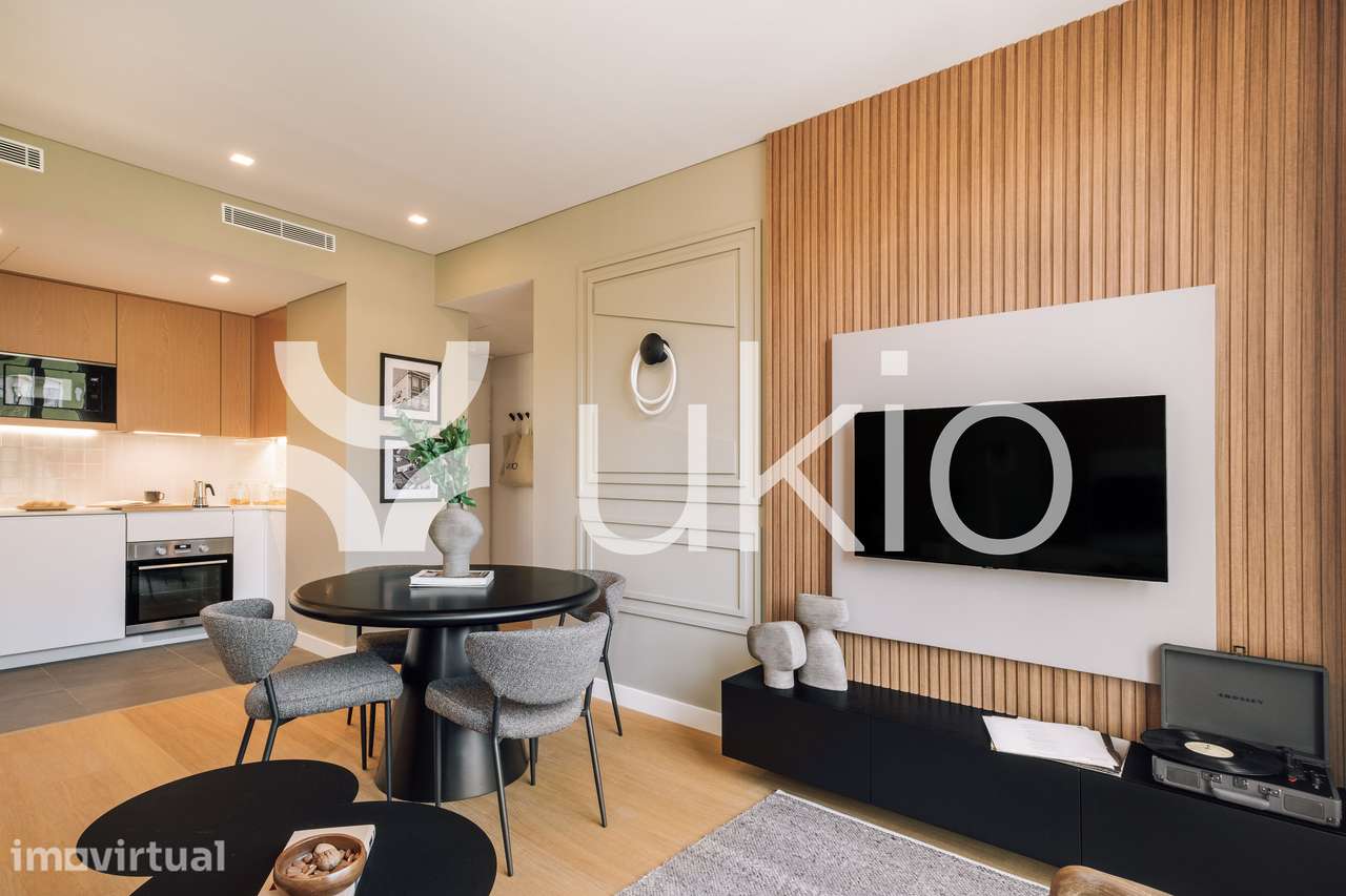 Apartamento T2 em São Sebastião da Pedreira - Grande imagem: 4/23