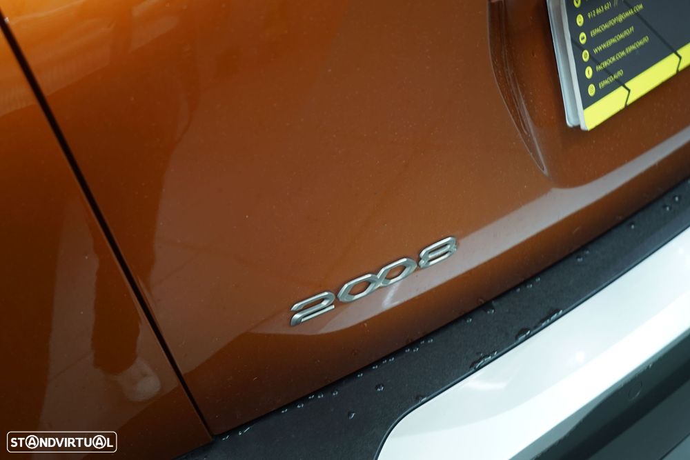 Peugeot 2008 1.2 PureTech Allure Pack - 15