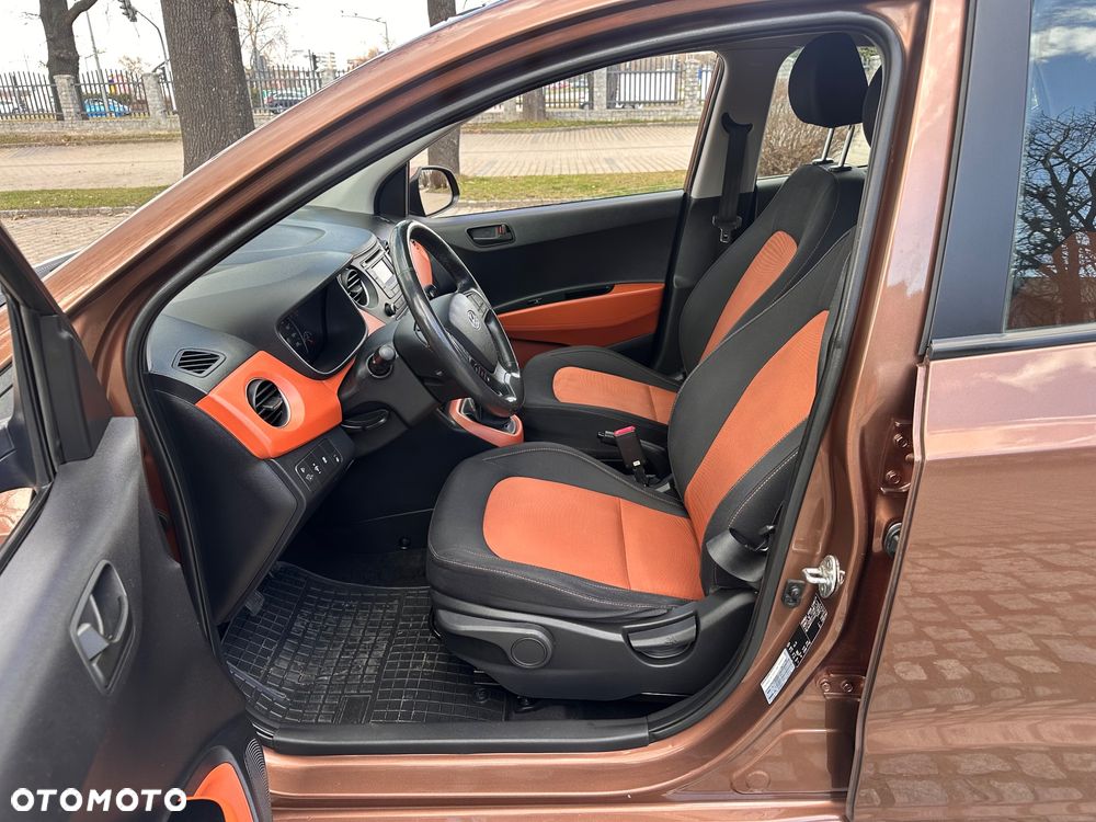 Hyundai i10 1.2 Passion - 8